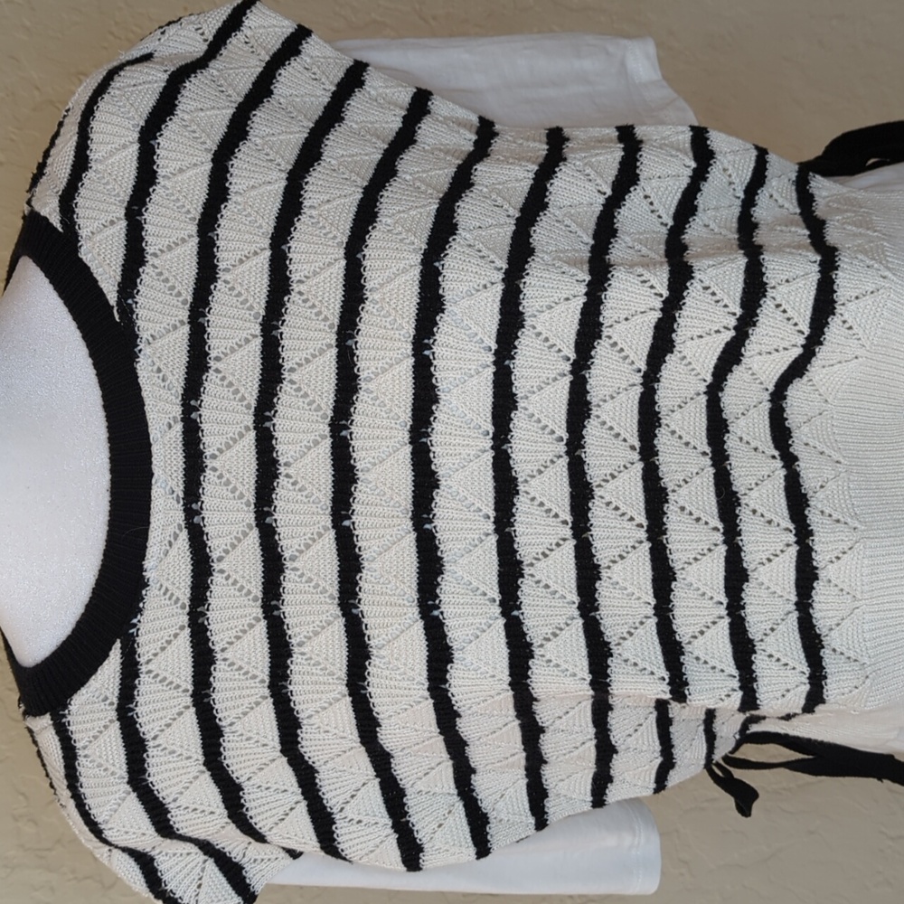 Zara Striped Knit Vest Combination T-Shirt with Side Bows Size Large - Picture 8 of 13